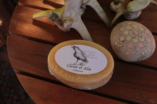 Clover & Aloe : Trailmate Bar